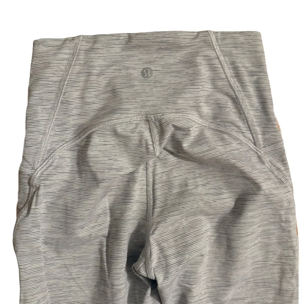 Lululemon Train Times 7/8 Grey Pant Workout Athletic‎ Leggings Size 4